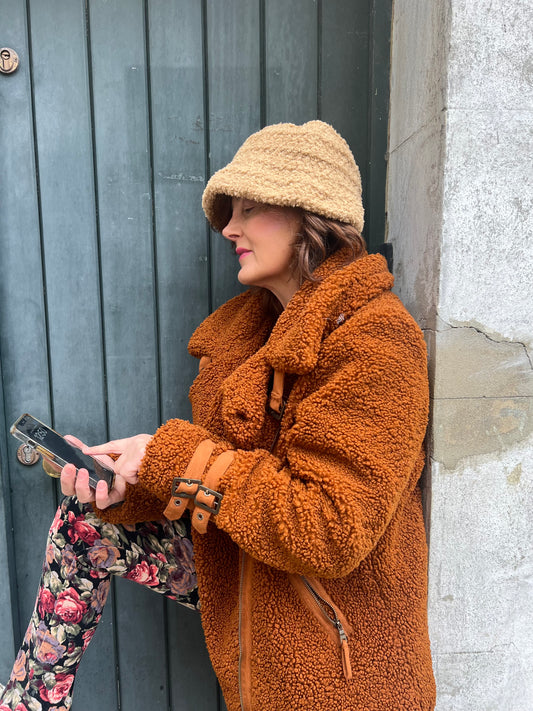 The Wanderer Set — Teddy Fleece Bucket Hat & Scarf